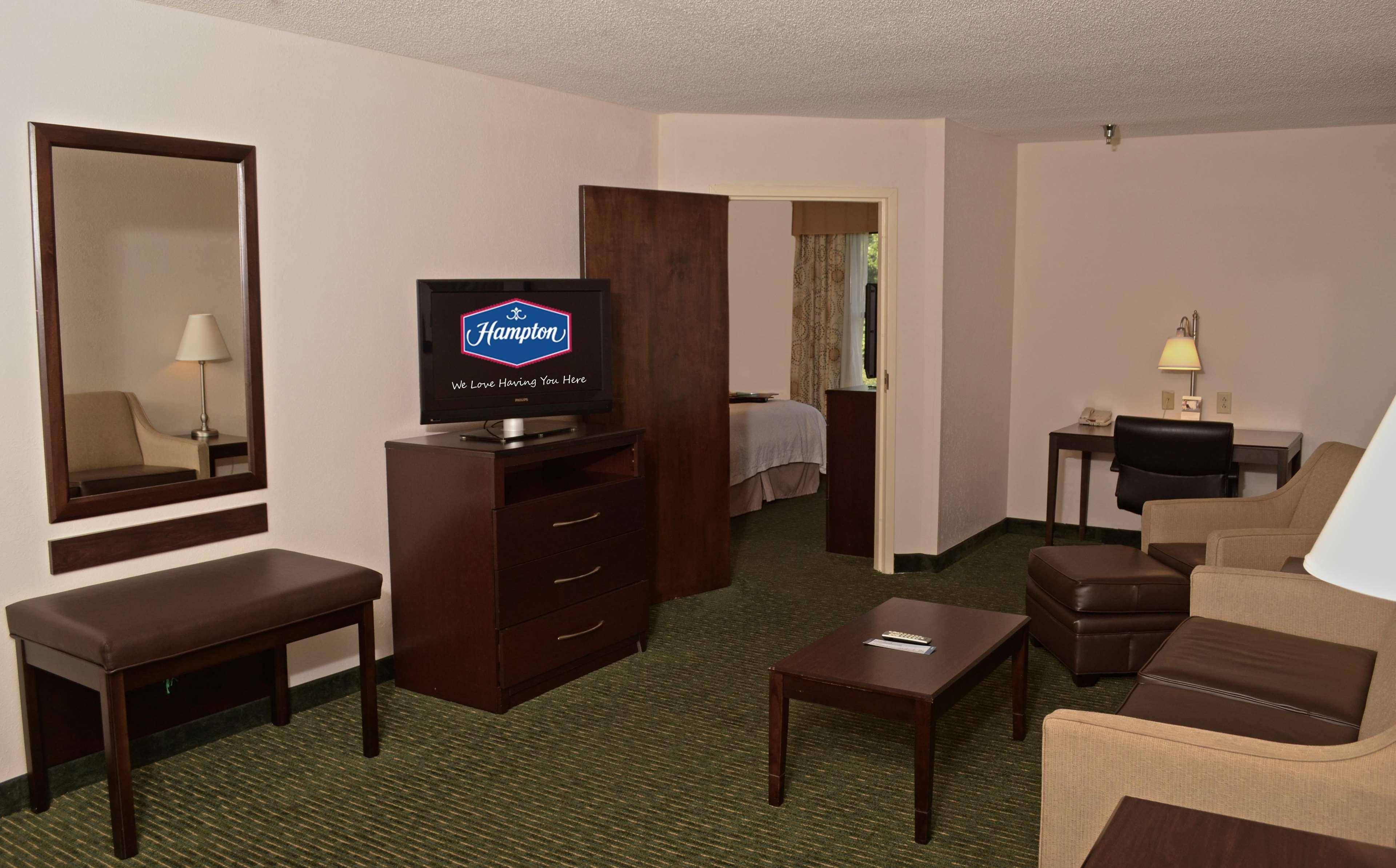 Hampton Inn Санфорд Екстериор снимка