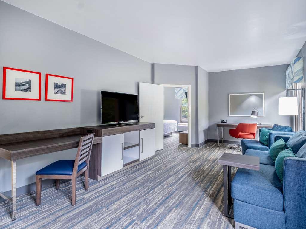 Hampton Inn Санфорд Стая снимка