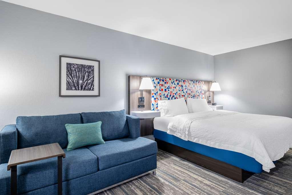 Hampton Inn Санфорд Стая снимка