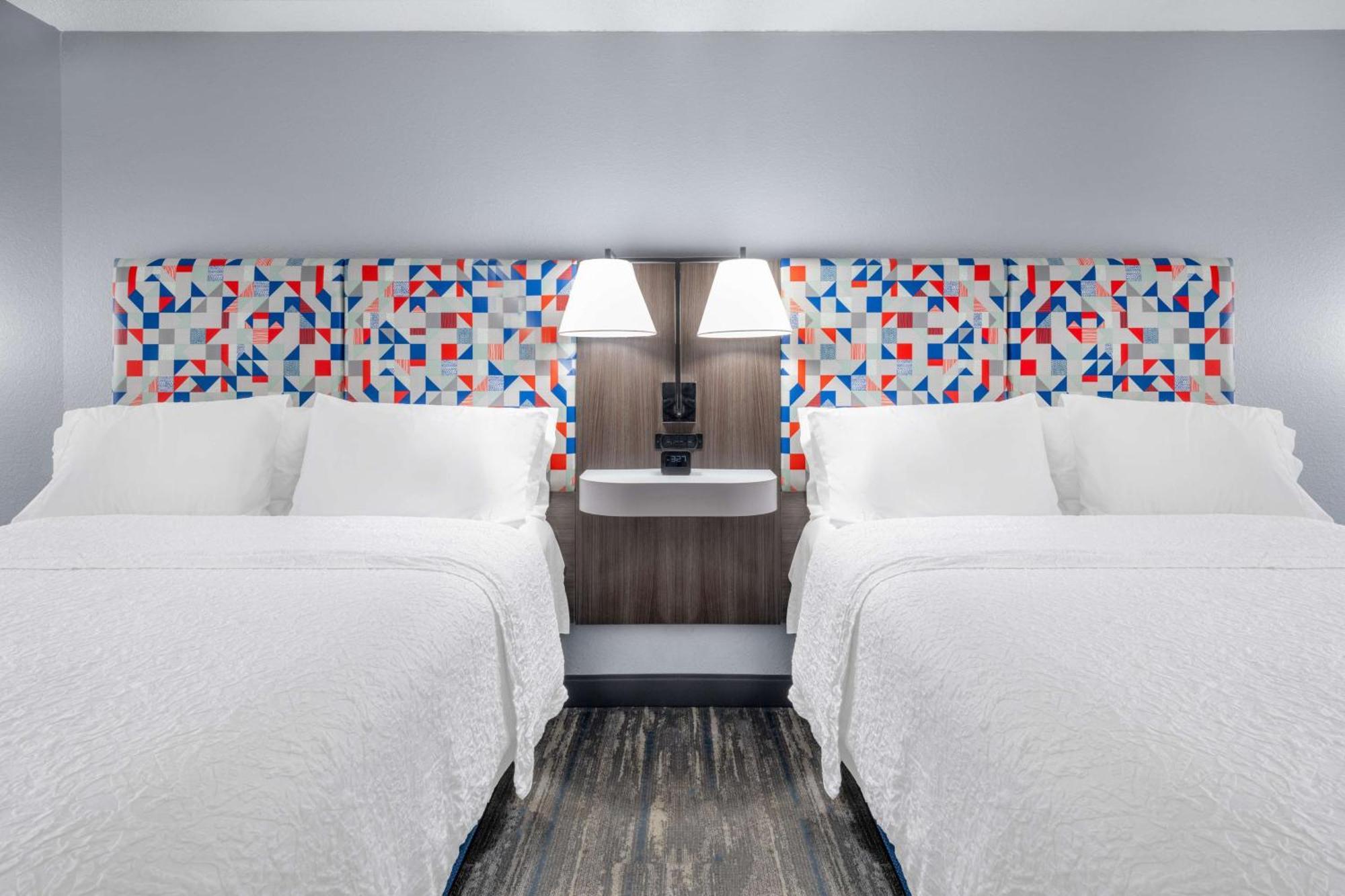 Hampton Inn Санфорд Екстериор снимка